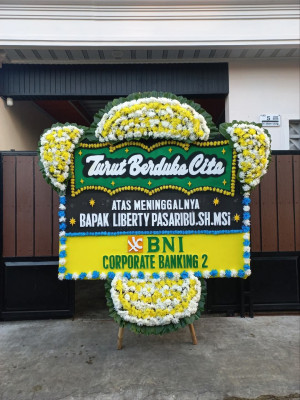 Papan Bunga Duka di Giripeni